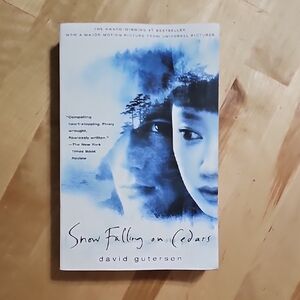 3 for $10 ❄️ Snow Falling on Cedars by David Guterson - Award Winning Paper Back